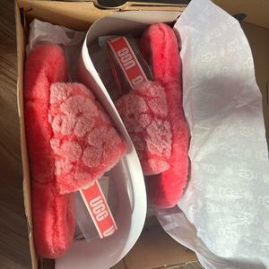 New Ugg Fluff Yeah Slide